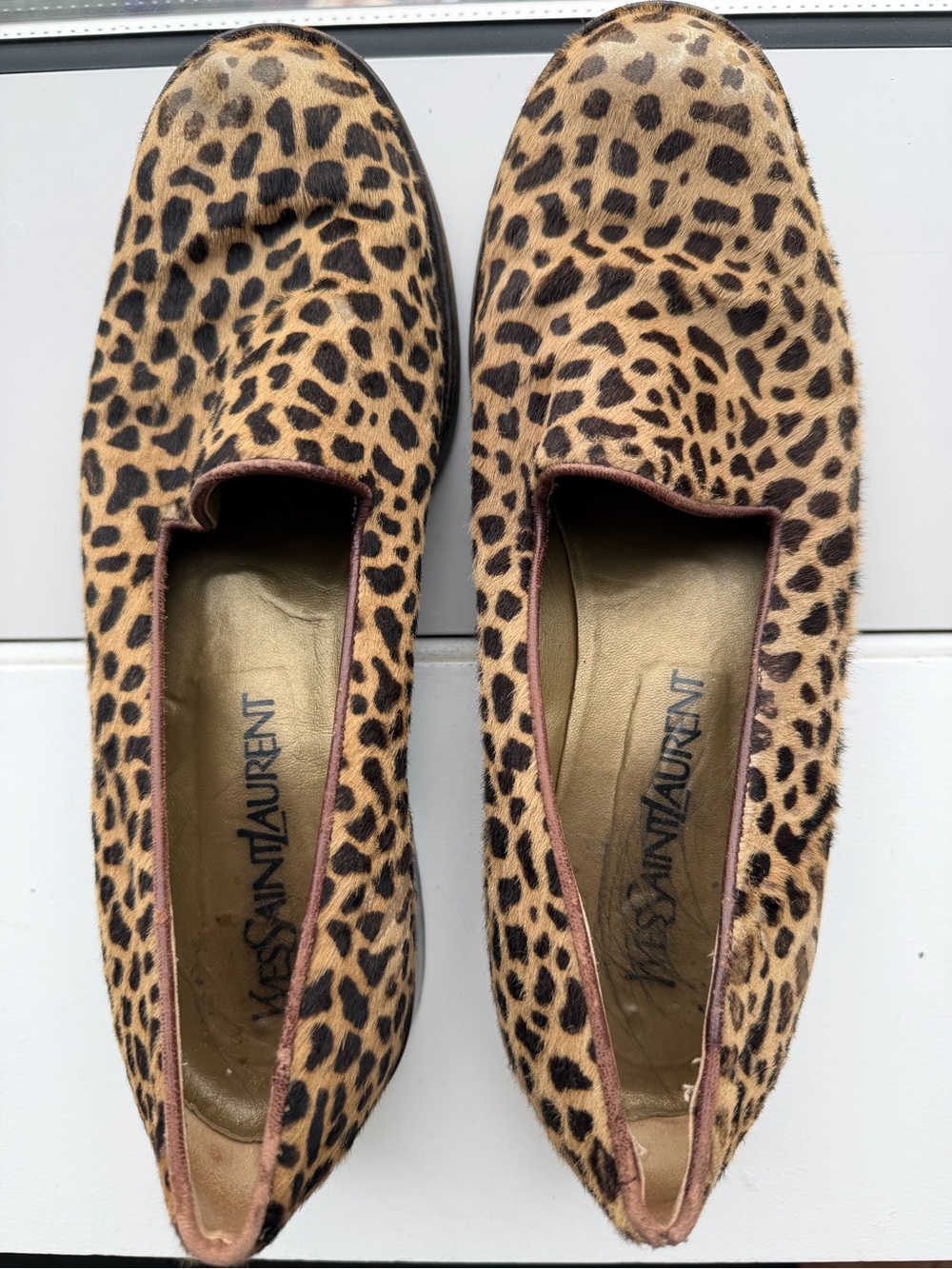 Yves Saint Laurent Vintage Leopard Calf Hair Smoking Loafers Flats Size 8